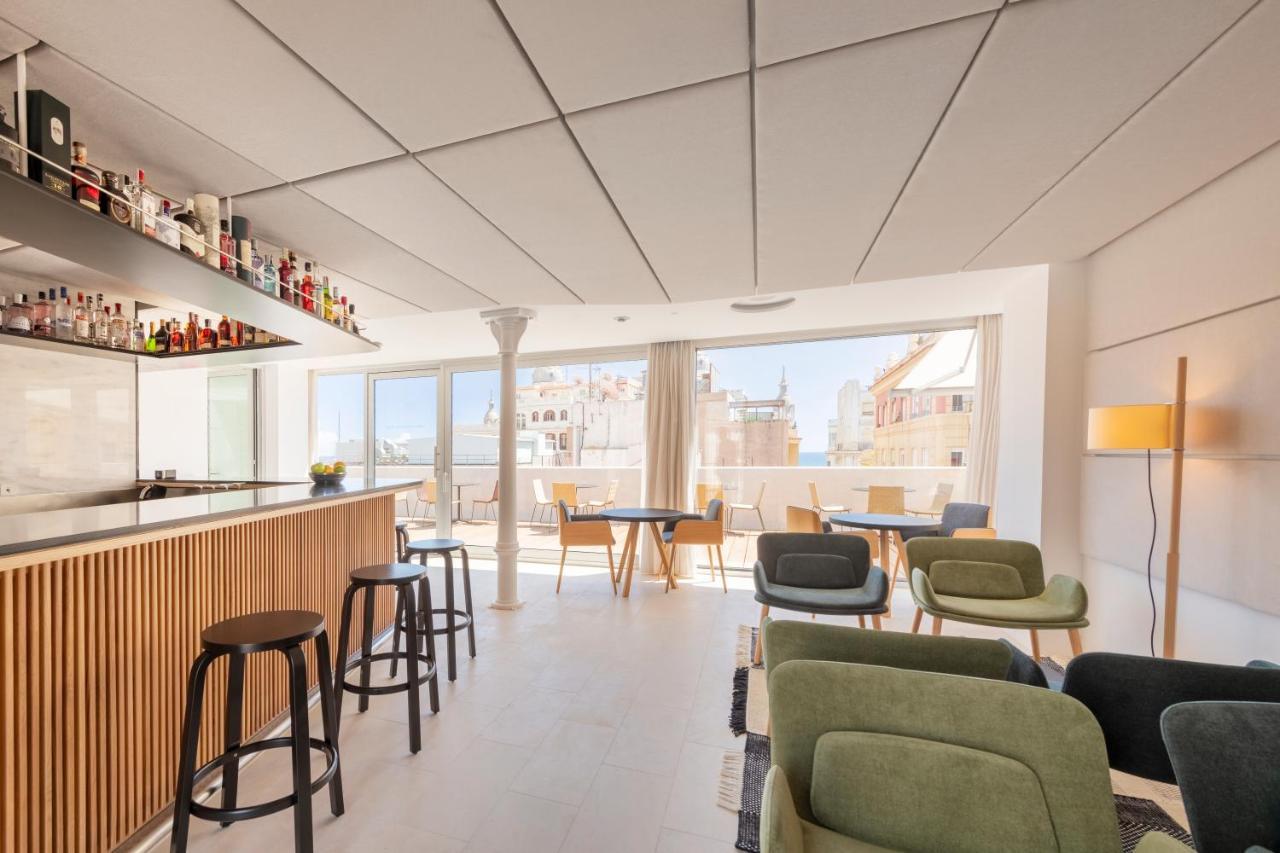 Eurostars Portico Alicante Exterior photo The Sky Bar
