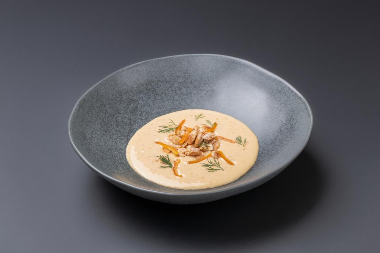 Eurostars Portico Alicante Exterior photo A bowl of tahini